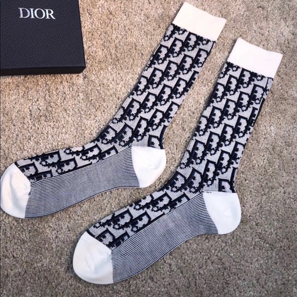 Dior Accessories - DIOR OBLIQUE SOCKS 🧦  RARE